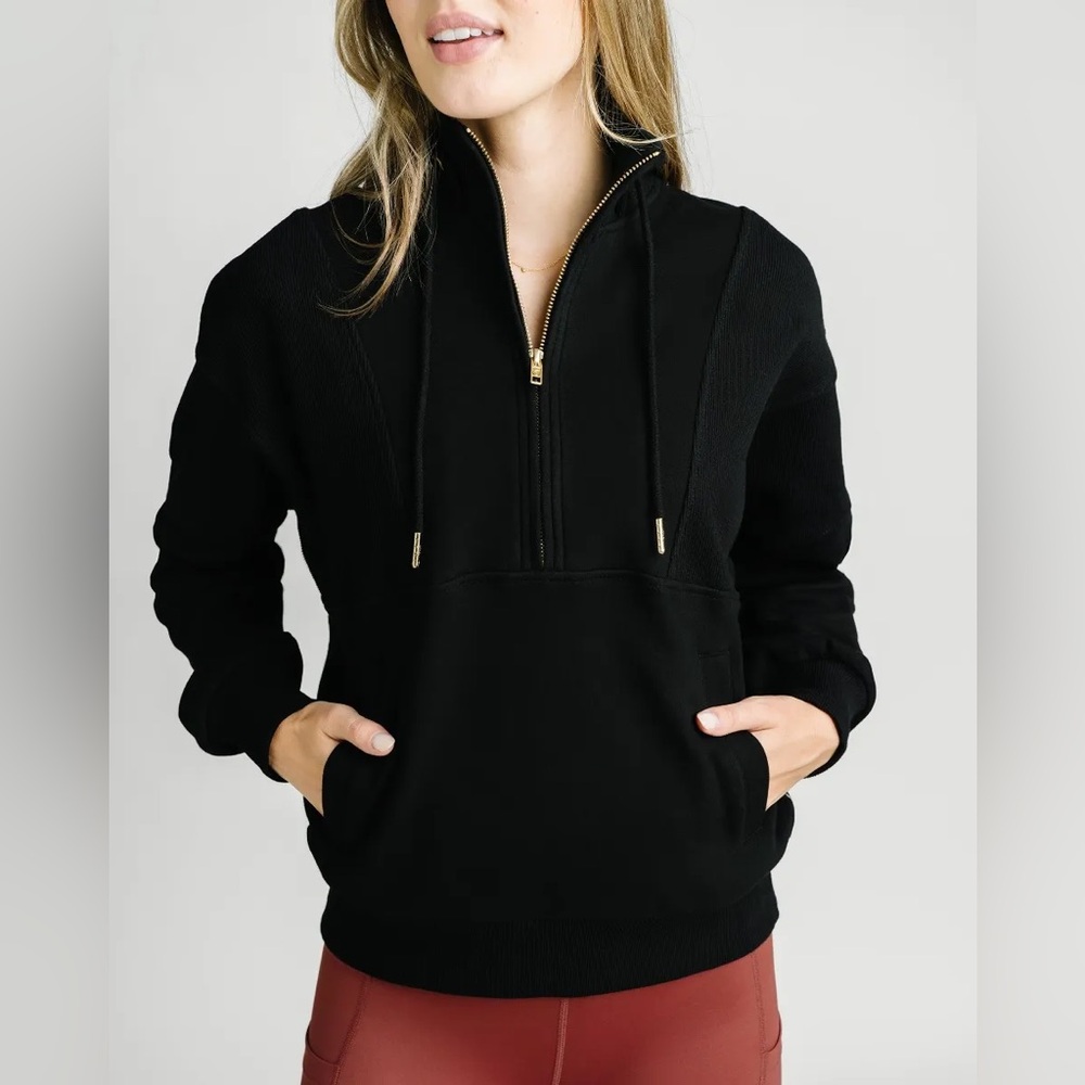 EUC Zyia Black 1/4 Zip Mave Jacket